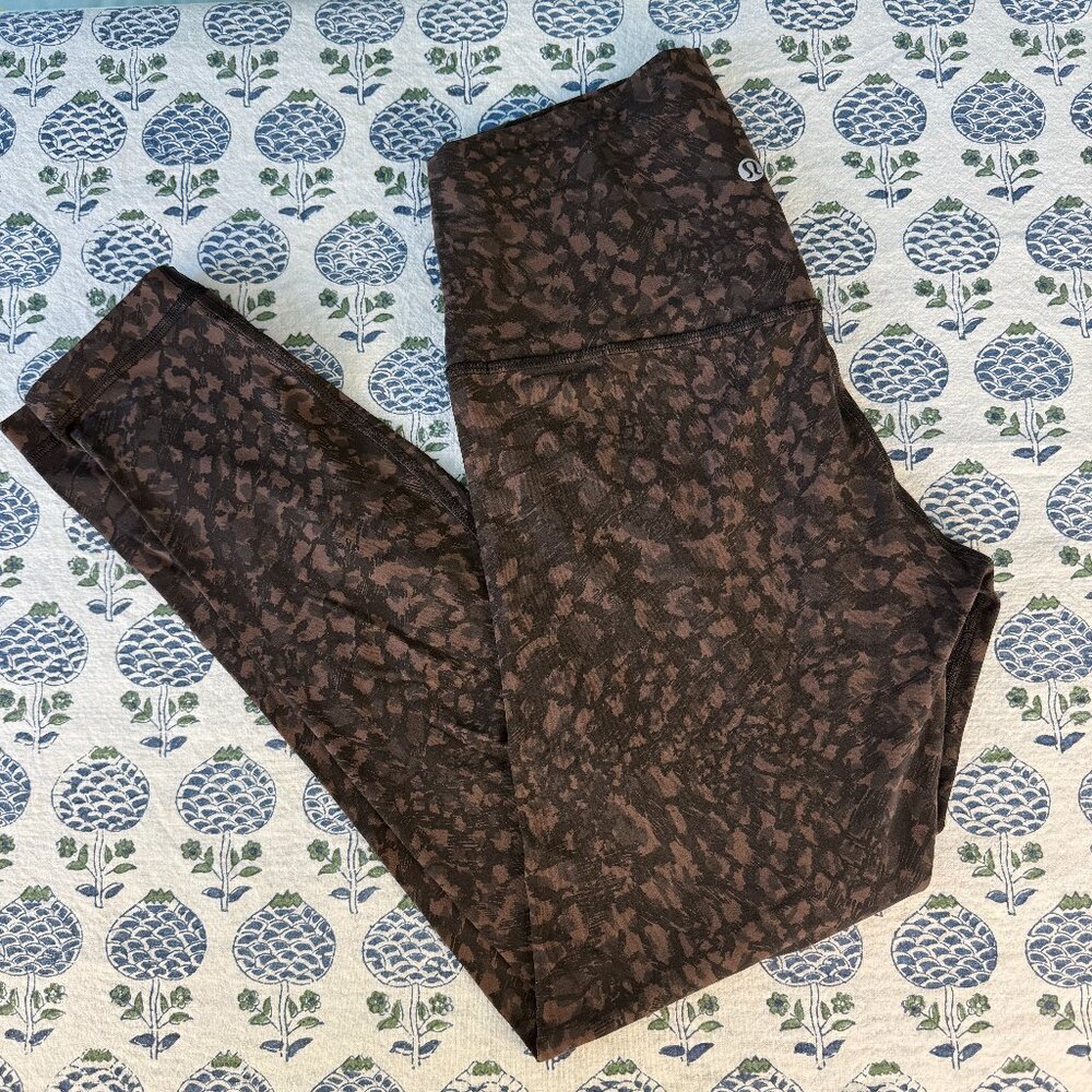 Lululemon Align™ High-Rise Legging 25” – Size 8